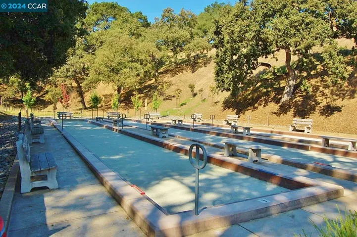 1516 Golden Rain Rd 3, Walnut Creek, California 94595