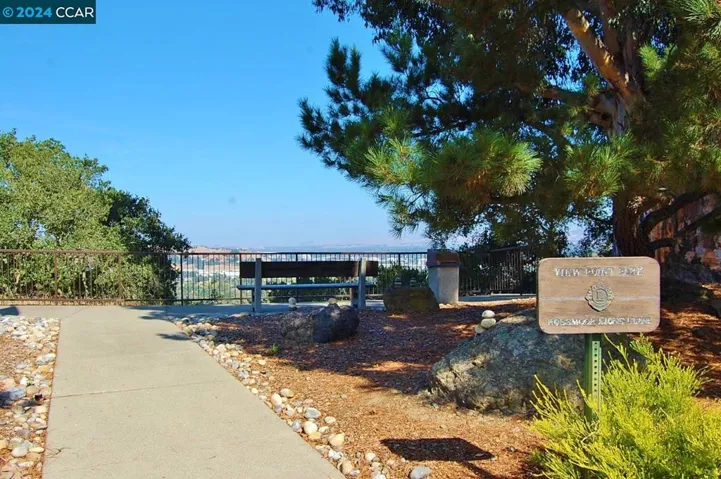 1516 Golden Rain Rd 3, Walnut Creek, California 94595