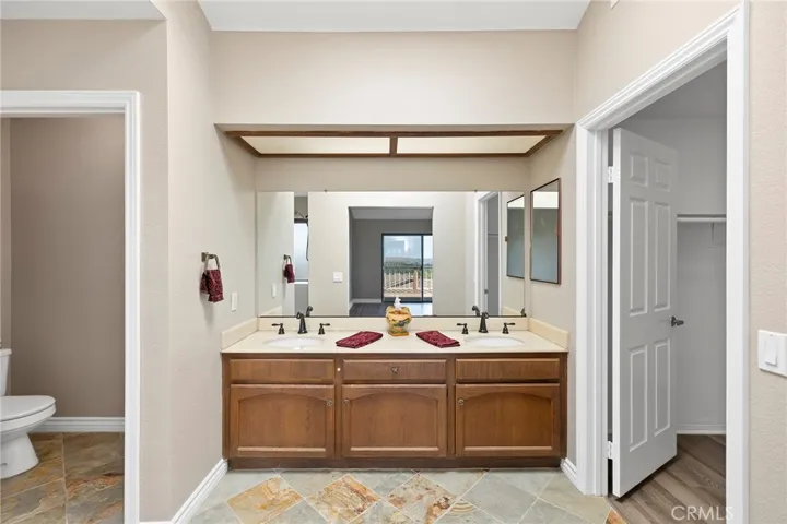 2030 Citrus Wood Ln, Riverside, California 92503
