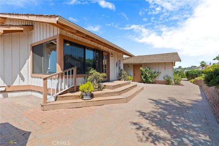 2030 Citrus Wood Ln, Riverside, California 92503