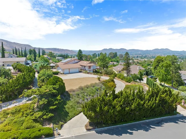 2030 Citrus Wood Ln, Riverside, California 92503