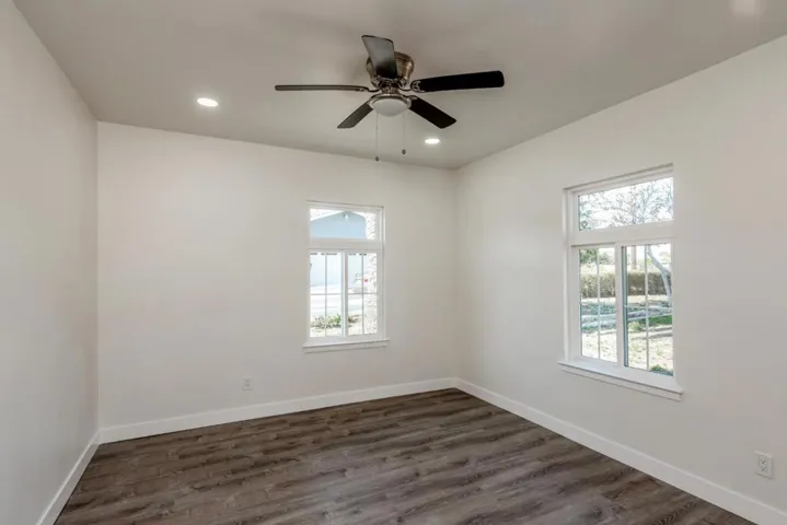 25 Landen Lane, Watsonville, California 95076