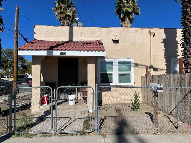1172 W Rialto Avenue, San Bernardino, California 92410