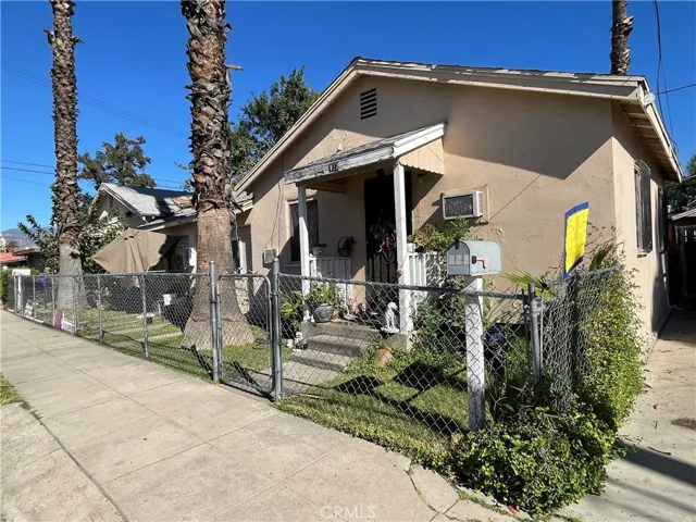 1172 W Rialto Avenue, San Bernardino, California 92410