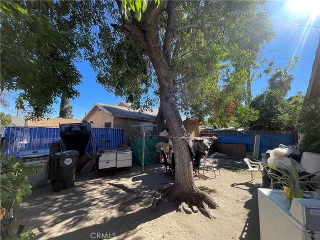 1172 W Rialto Avenue, San Bernardino, California 92410