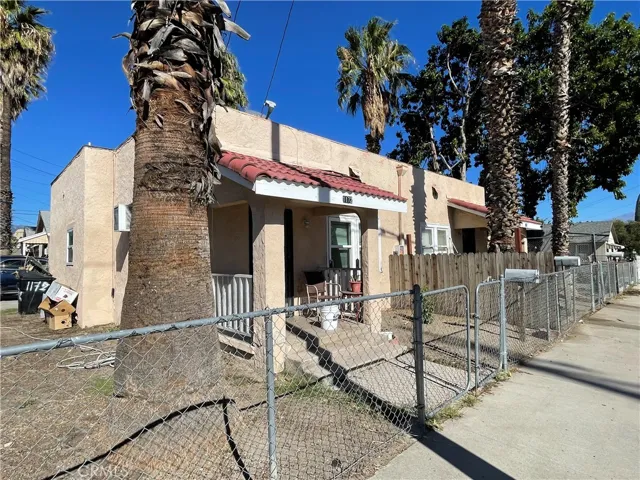 1172 W Rialto Avenue, San Bernardino, California 92410