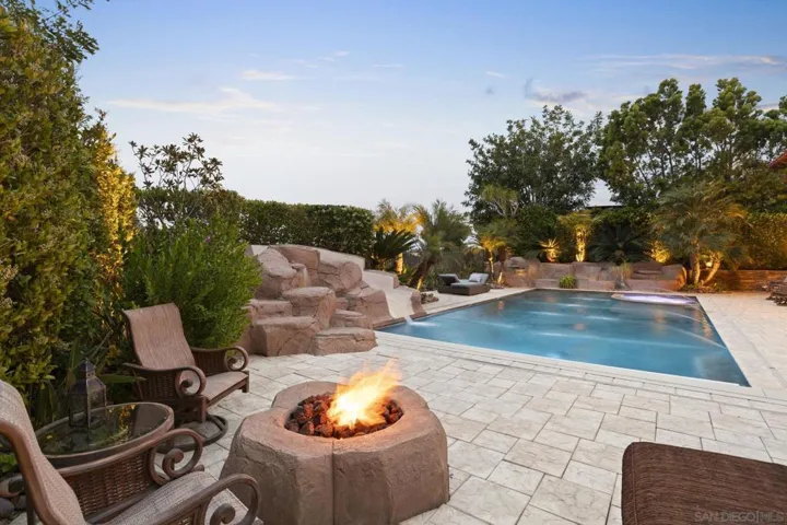 5160 Meadows Del Mar, Carmel Valley, California 92130