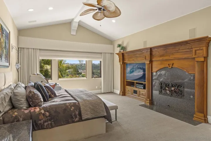 5160 Meadows Del Mar, Carmel Valley, California 92130