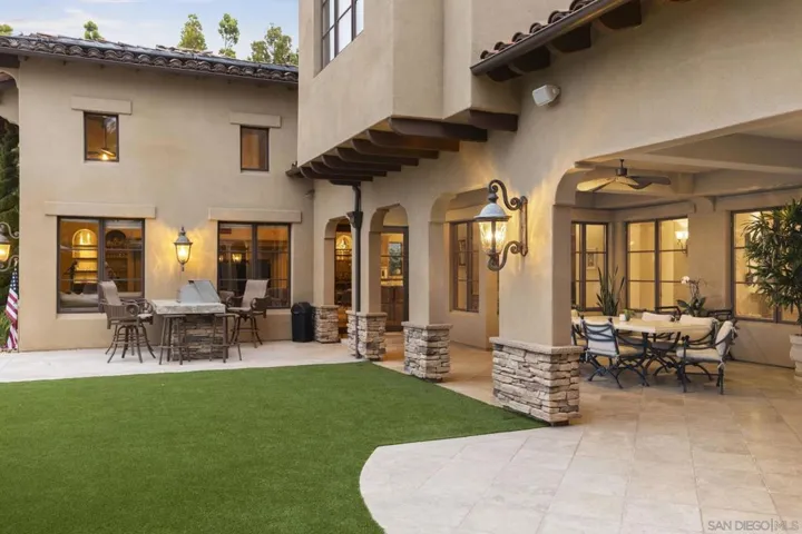 5160 Meadows Del Mar, Carmel Valley, California 92130