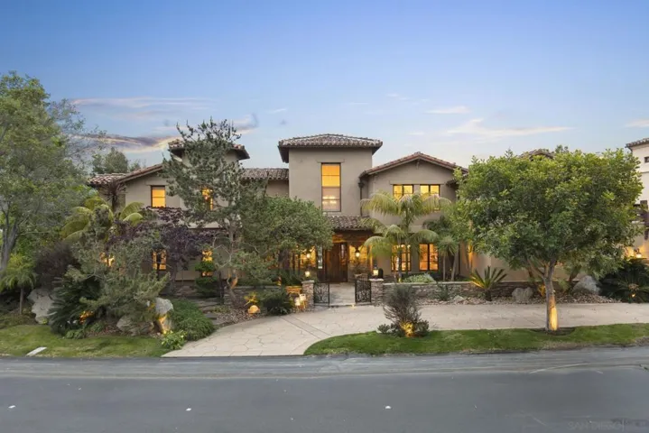 5160 Meadows Del Mar, Carmel Valley, California 92130