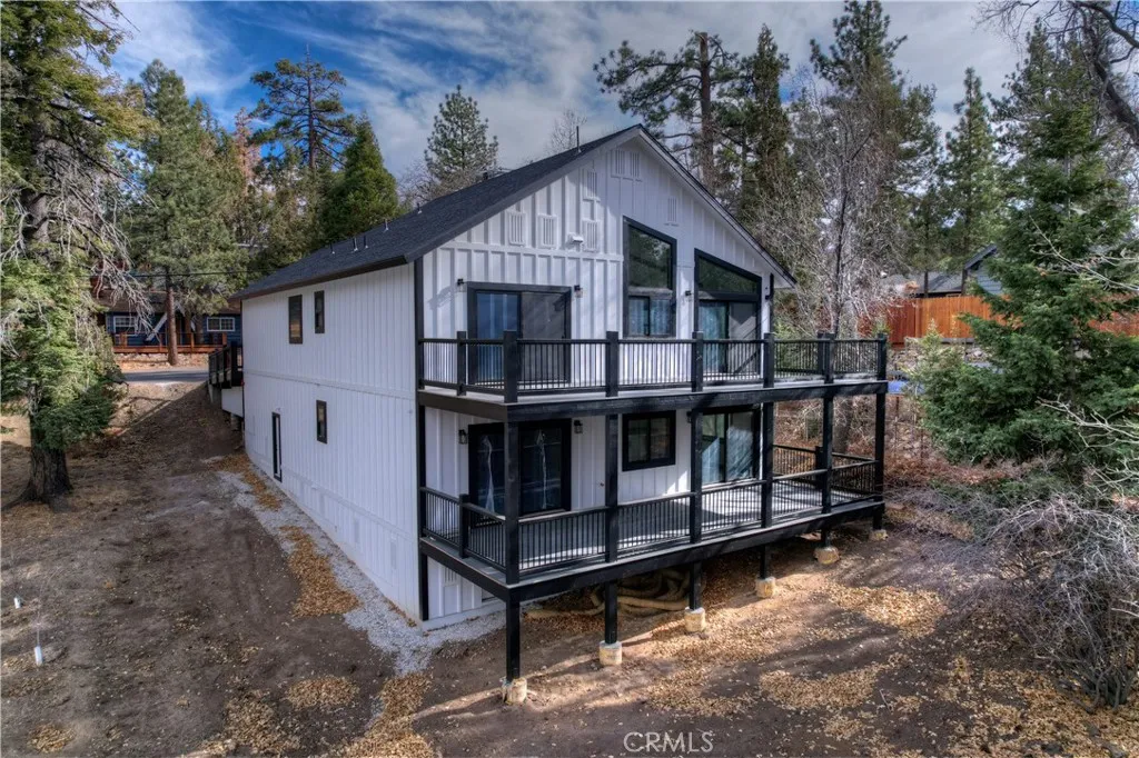556 Lucerne Drive, Big Bear Lake, California 92315 home-pic-1