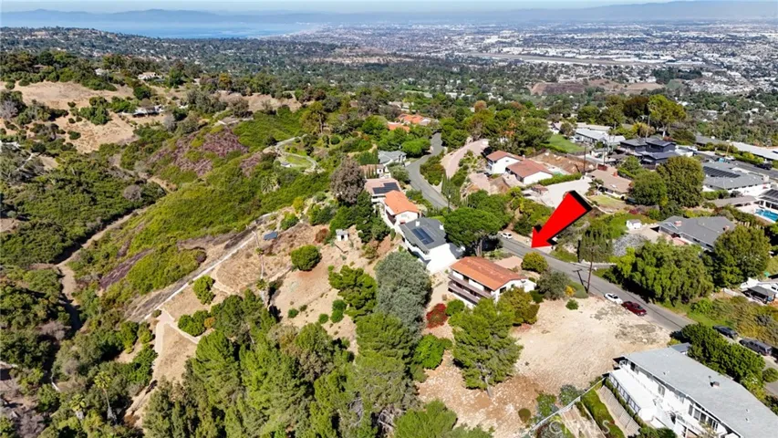 16 Martingale Drive, Rancho Palos Verdes, California 90275