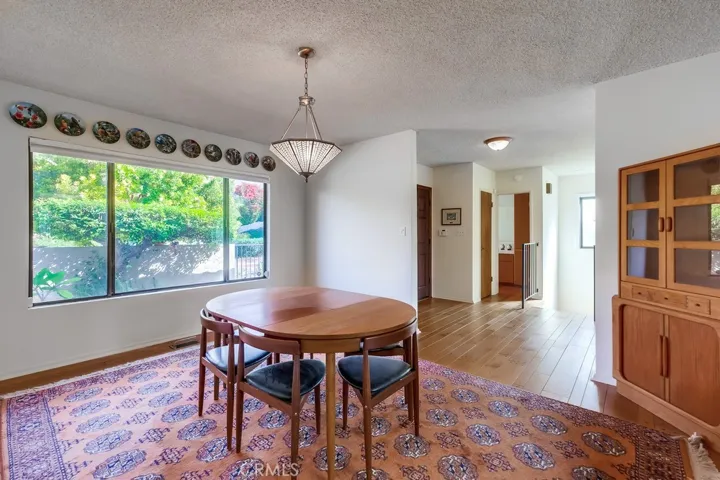 16 Martingale Drive, Rancho Palos Verdes, California 90275