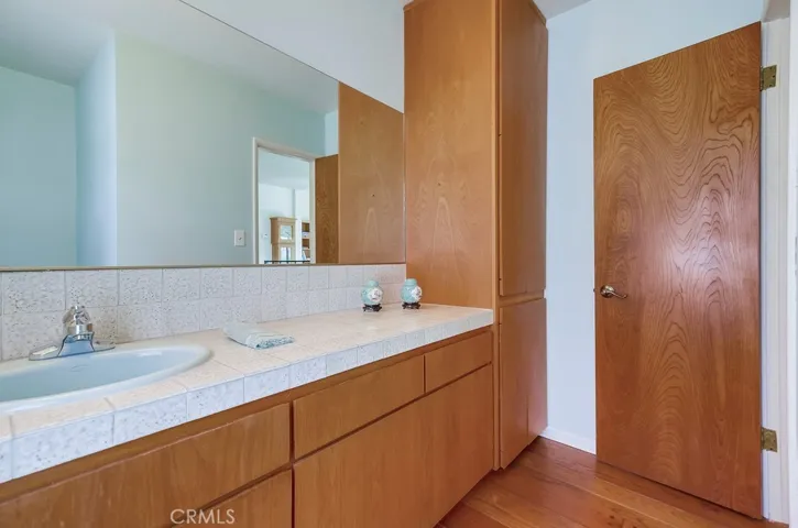 upstairs bathroom