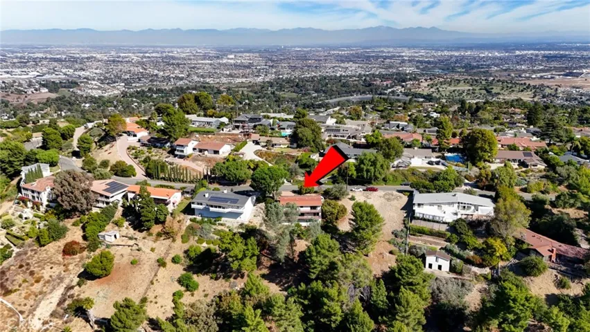 16 Martingale Drive, Rancho Palos Verdes, California 90275