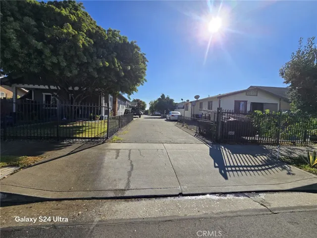 1152 Grande Vista Avenue S, East Los Angeles, California 90023