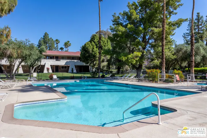 575 N Villa Court 114, Palm Springs, California 92262