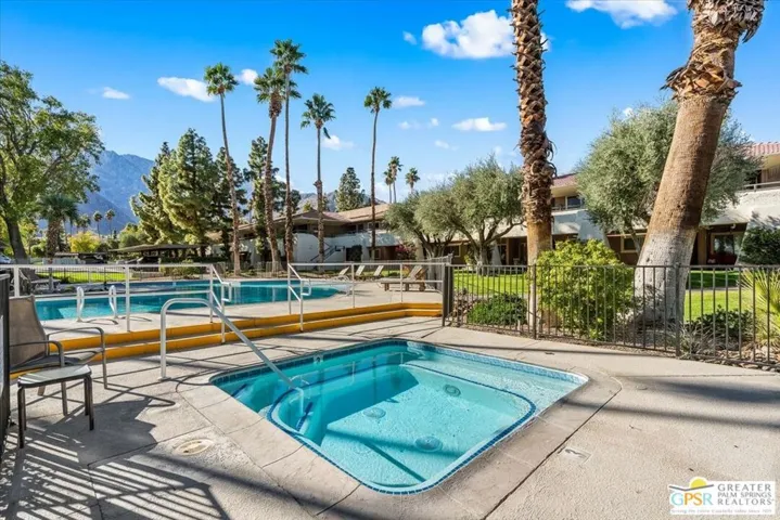 575 N Villa Court 114, Palm Springs, California 92262
