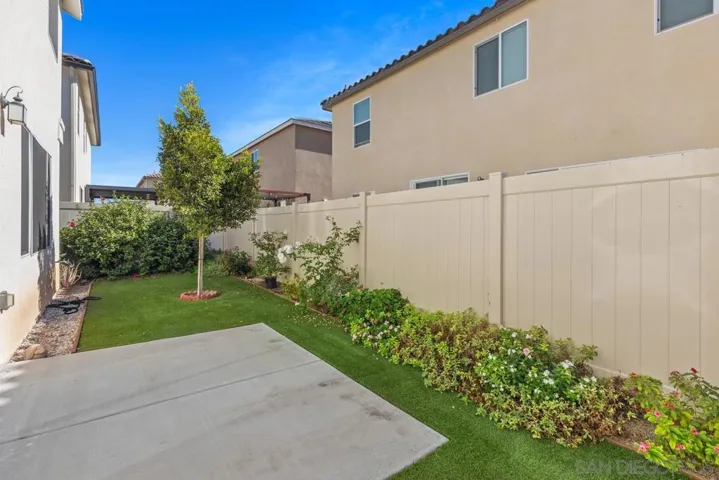 10637 Rhodes Ln, Spring Valley, California 91978