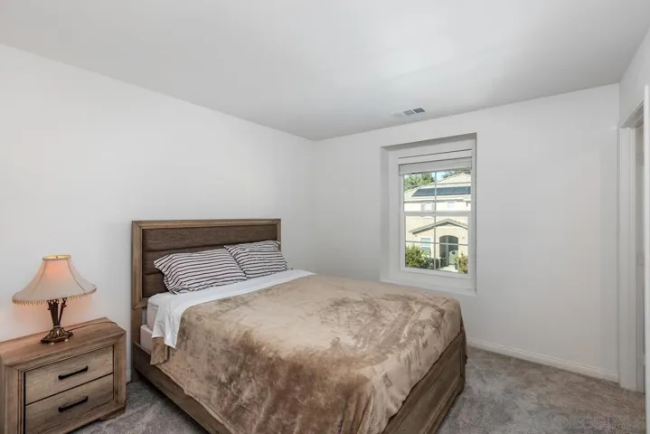 10637 Rhodes Ln, Spring Valley, California 91978
