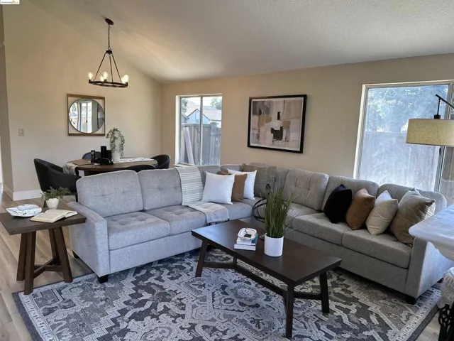 746 Valley Green Dr, Brentwood, California 94513