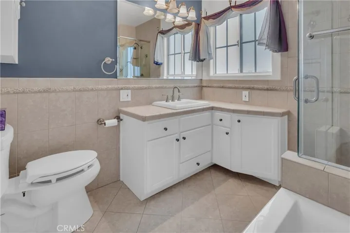 10135 Dorothy Avenue, South Gate, California 90280