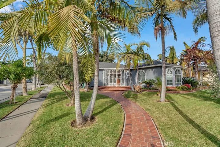 10135 Dorothy Avenue, South Gate, California 90280