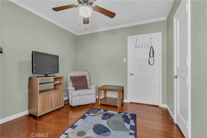 10135 Dorothy Avenue, South Gate, California 90280