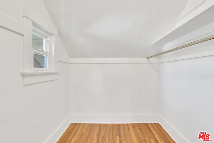 7544 Lexington Avenue, West Hollywood, California 90046