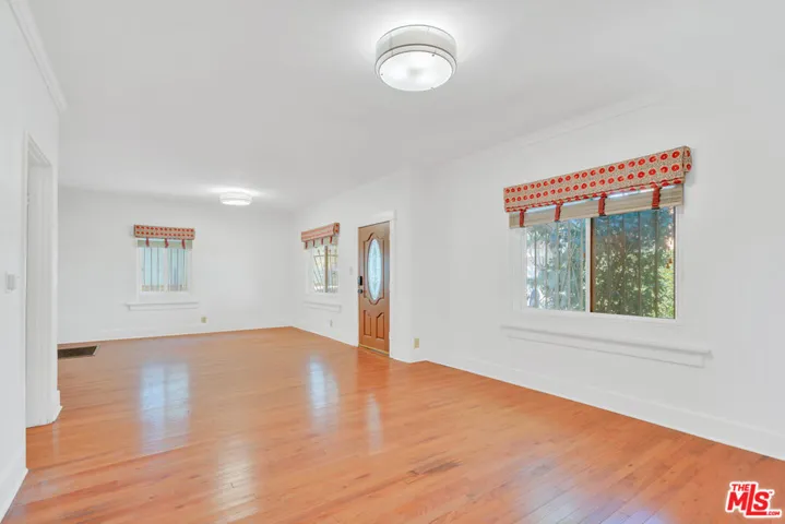 7544 Lexington Avenue, West Hollywood, California 90046