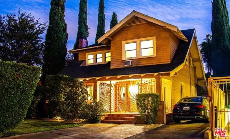 7544 Lexington Avenue, West Hollywood, California 90046
