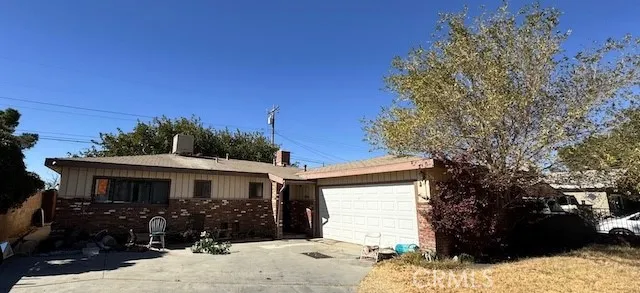44533 2nd Street E, Lancaster, California 93535