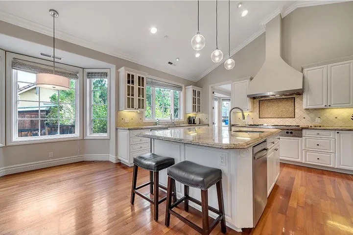 2120 Stockbridge Avenue, Woodside, California 94062