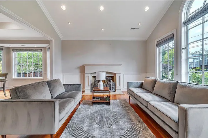 2120 Stockbridge Avenue, Woodside, California 94062
