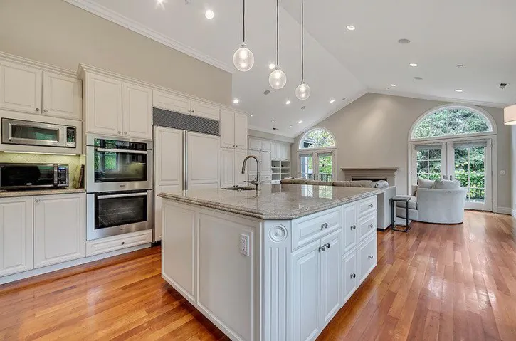 2120 Stockbridge Avenue, Woodside, California 94062
