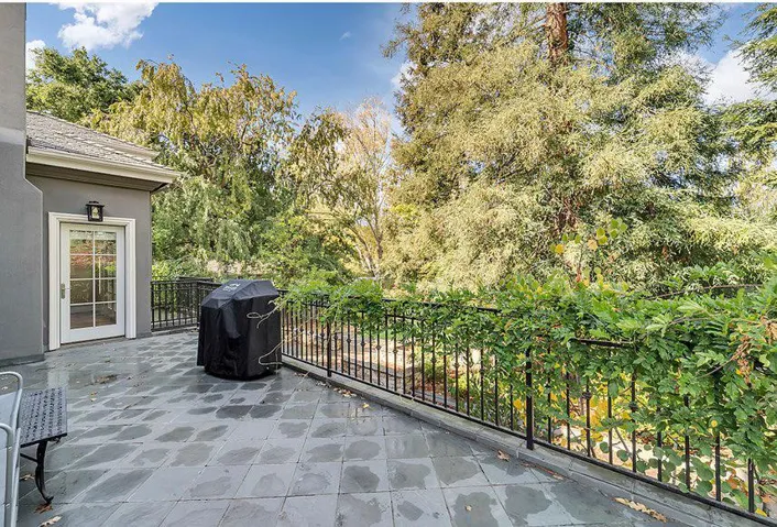 2120 Stockbridge Avenue, Woodside, California 94062