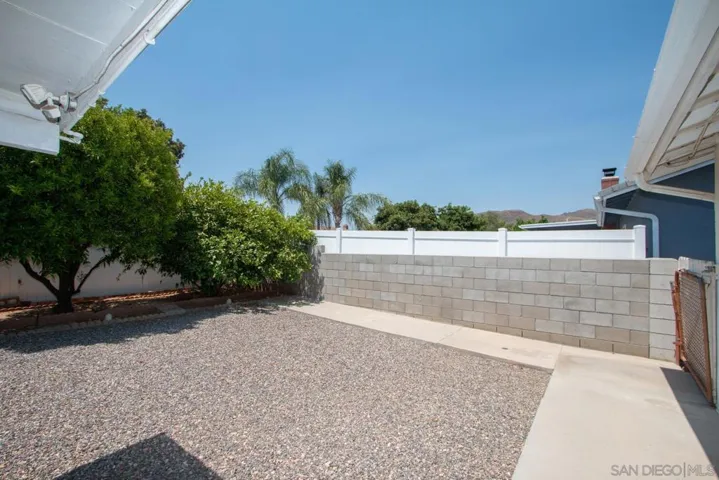 26181 Allentown Drive, Sun City, California 92586