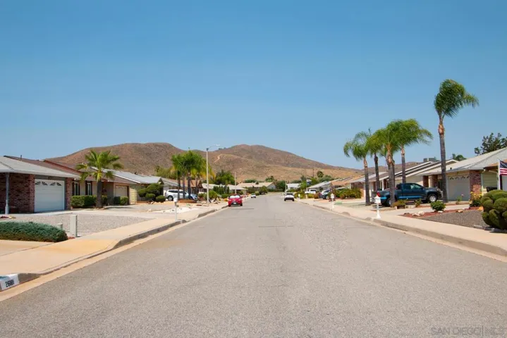 26181 Allentown Drive, Sun City, California 92586