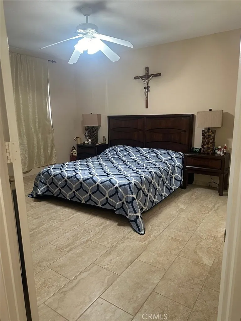29822 Cool Meadow Drive, Menifee, California 92584 home-pic-11