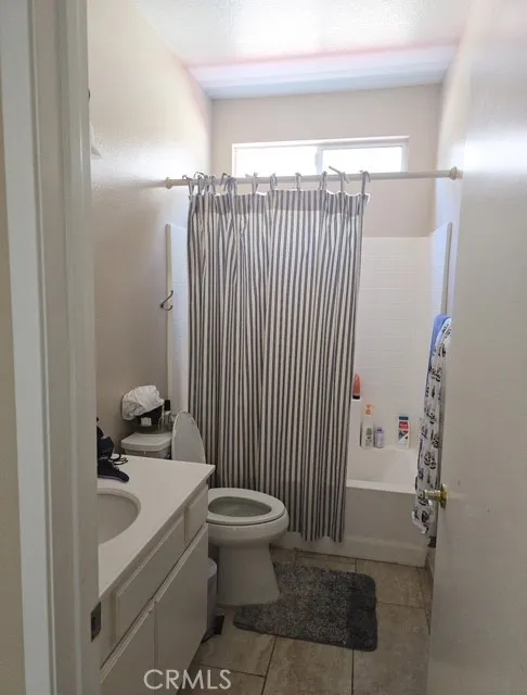 29822 Cool Meadow Drive, Menifee, California 92584 home-pic-12