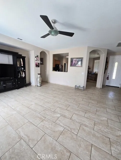 29822 Cool Meadow Drive, Menifee, California 92584 home-pic-2