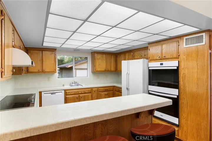 1376 N Shirlmar Avenue, San Dimas, California 91773