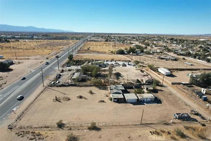 13612 Palmdale Road, Victorville, California 92392