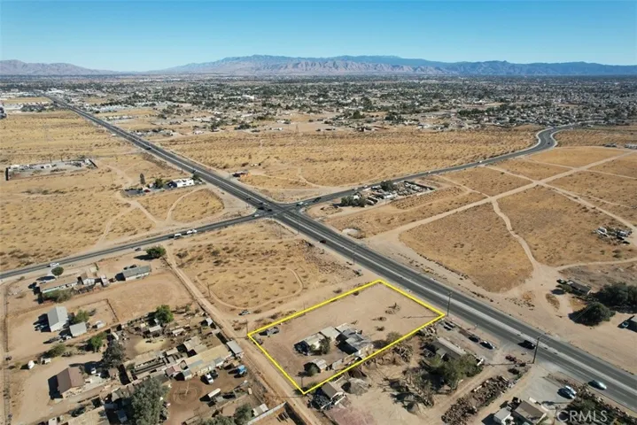 13612 Palmdale Road, Victorville, California 92392