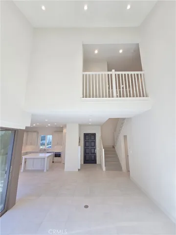 111 Winnett, Irvine, California 92602
