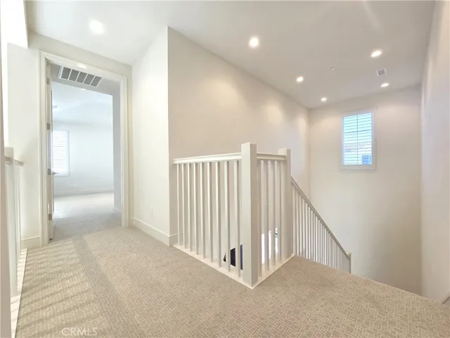 111 Winnett, Irvine, California 92602