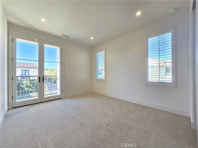 111 Winnett, Irvine, California 92602