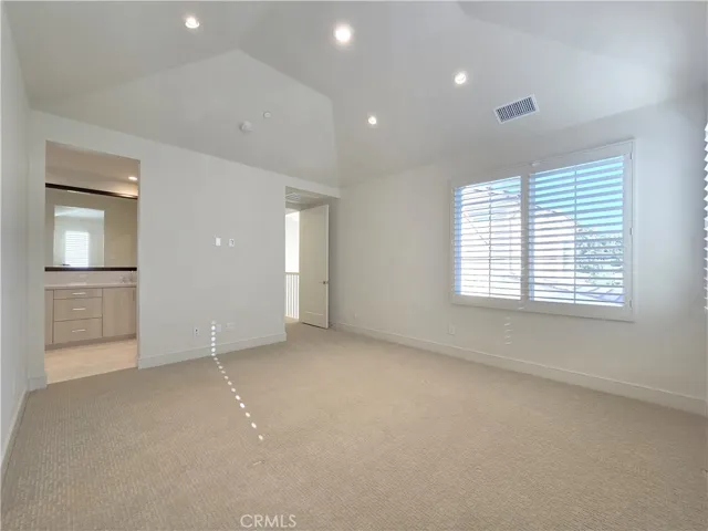 111 Winnett, Irvine, California 92602