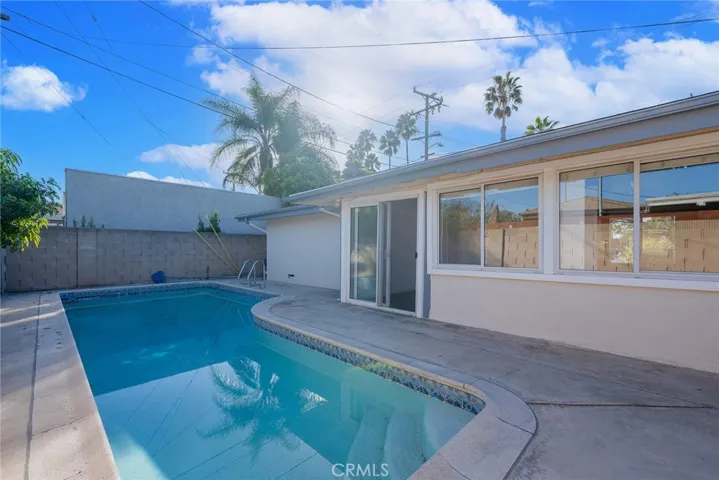 2238 W Larkspur Drive, Orange, California 92868