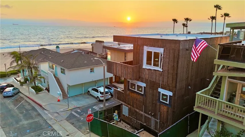 2800 Ocean Drive, Manhattan Beach, California 90266